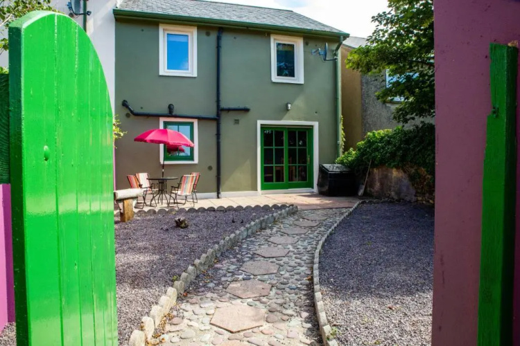 Dingle Town Holiday Home