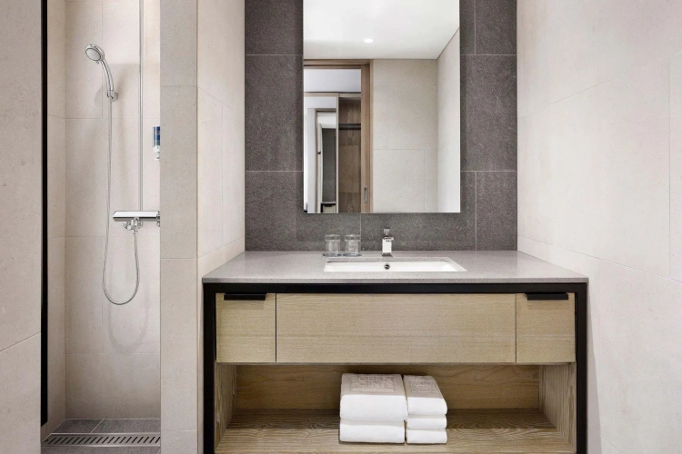 Superior Double room with city view