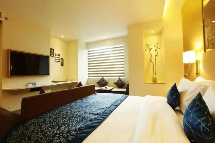 Janpath Guest House
