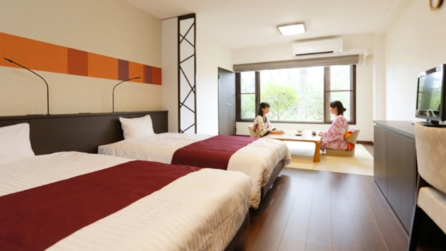 Standard Twin room with mountain view
