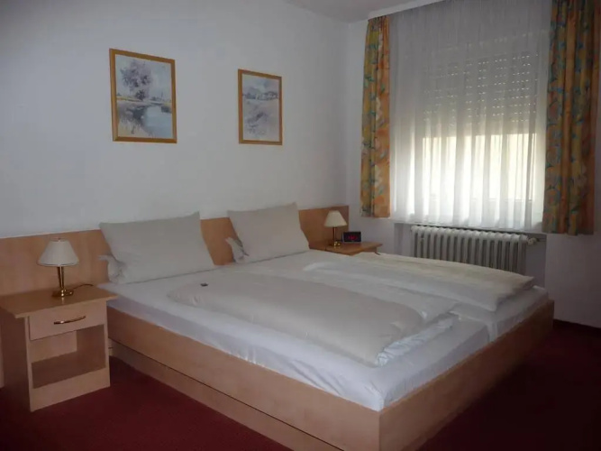 Hotel Schiff