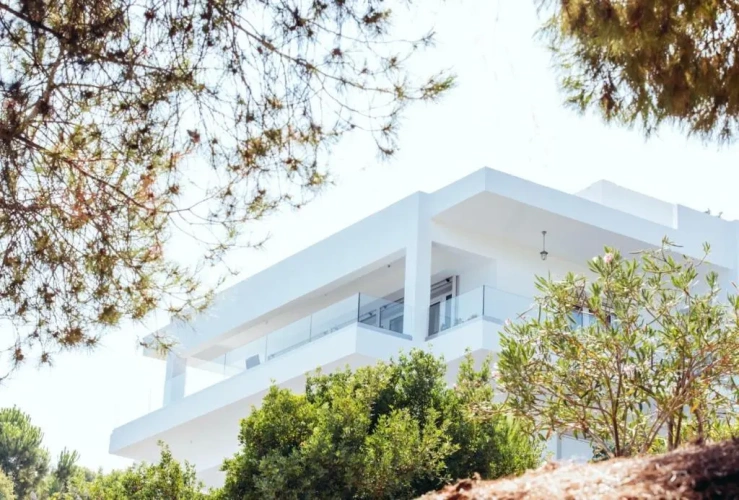 3 Bedrooms Villa