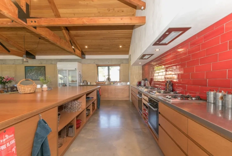 6 Bedrooms Cottage with mountain view