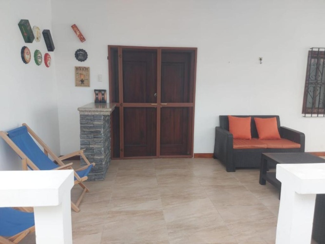 4 Bedrooms Cottage
