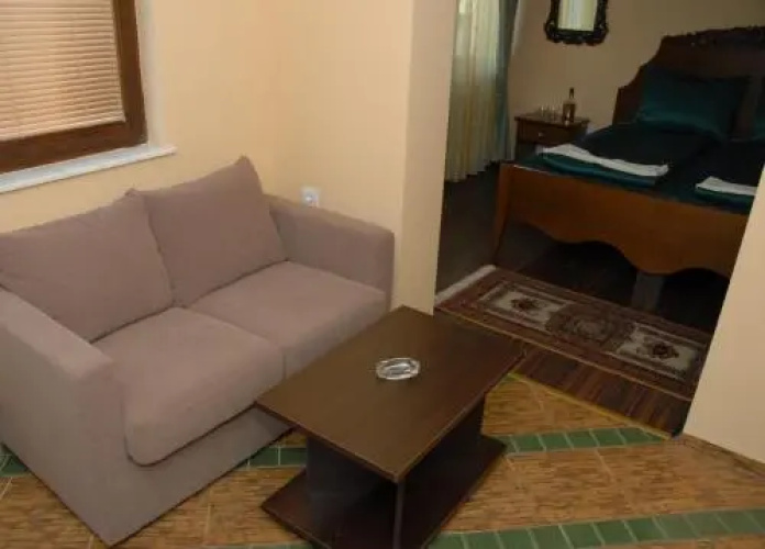 Suites Donev