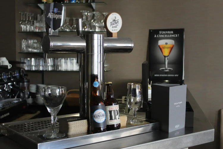 Logis Hôtel Le Commerce