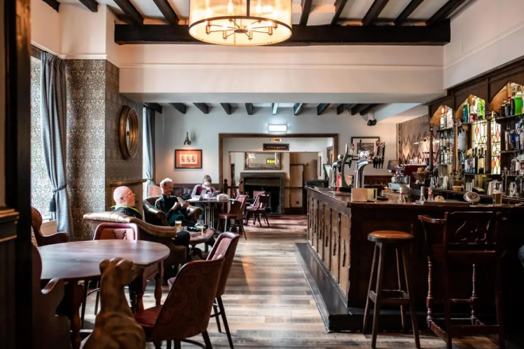 The George Hotel