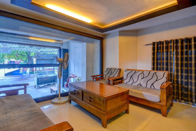 Hotel Vishnu Priya