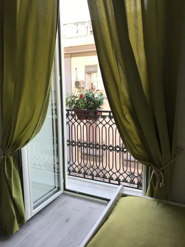 Joy Naples