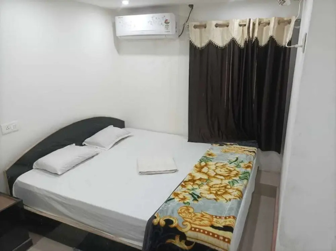 Hotel Dharam Mukti