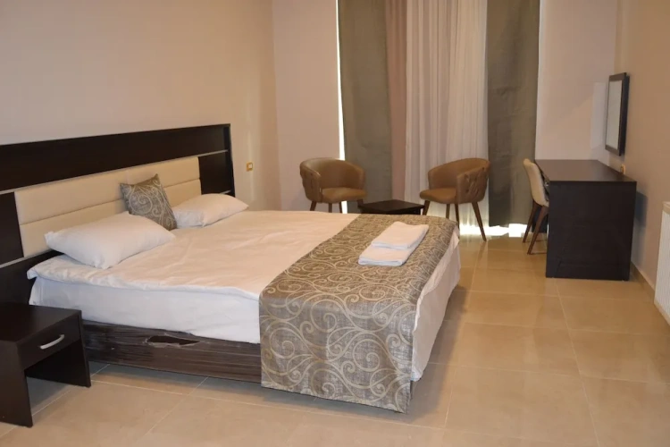 1 Bedroom Superior Apartment