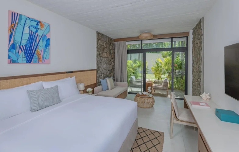 Double room with balcony and Garden View