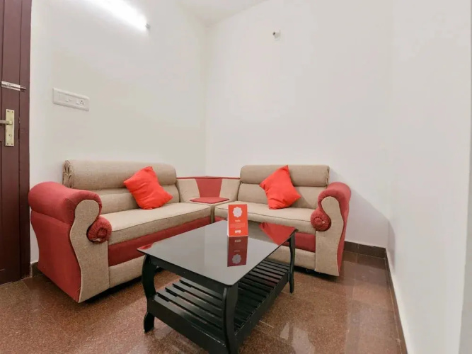 AAR Palmyra Regency by OYO Rooms
