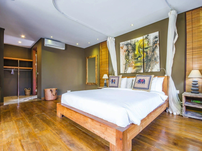Villa Yoga by Villa Finder