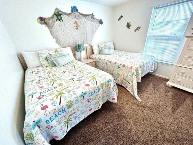 5 Bedrooms Cottage