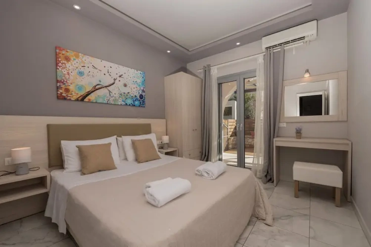 2 Bedrooms Family Apartment with balcony and with courtyard view