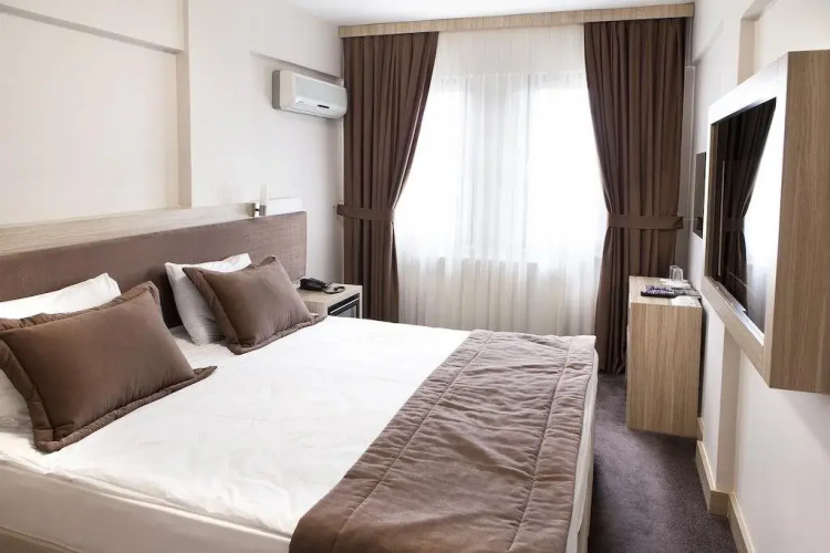 Emge Hotel