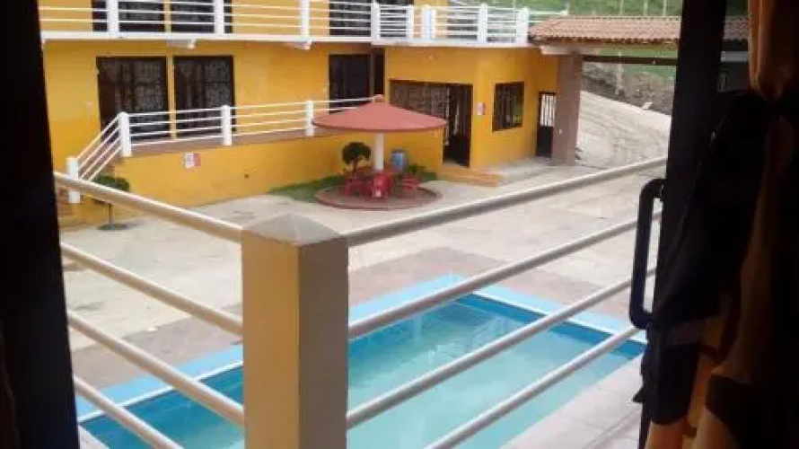 Hotel Girasoles