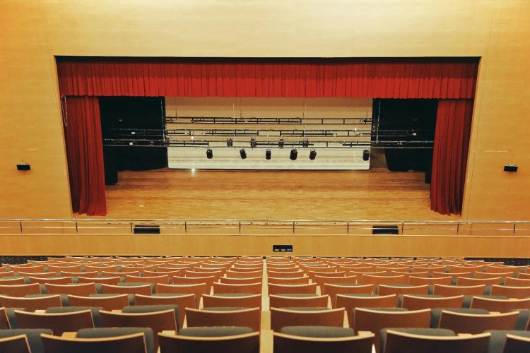 Ohtels Islantilla Hotel Overview