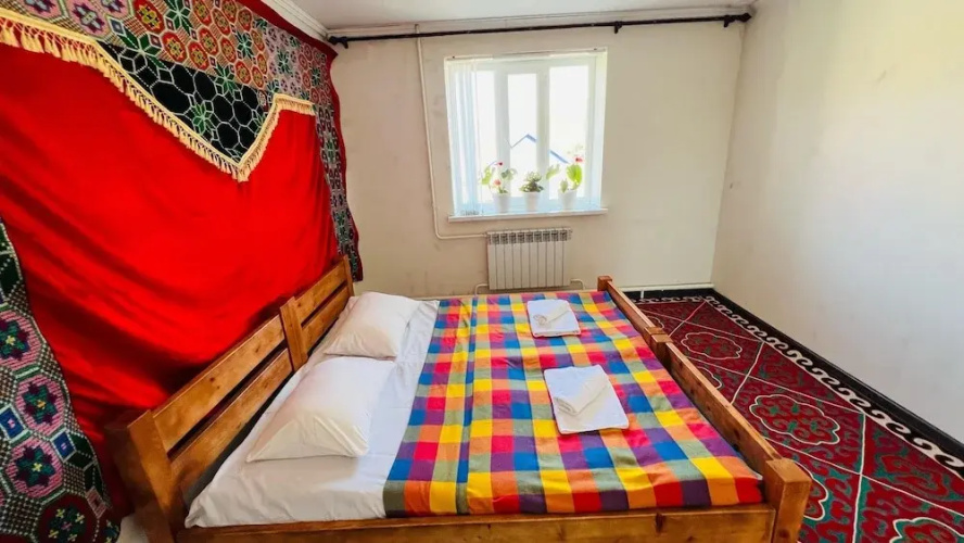 DADOW Guesthouse