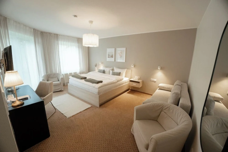 Standard Triple Family room