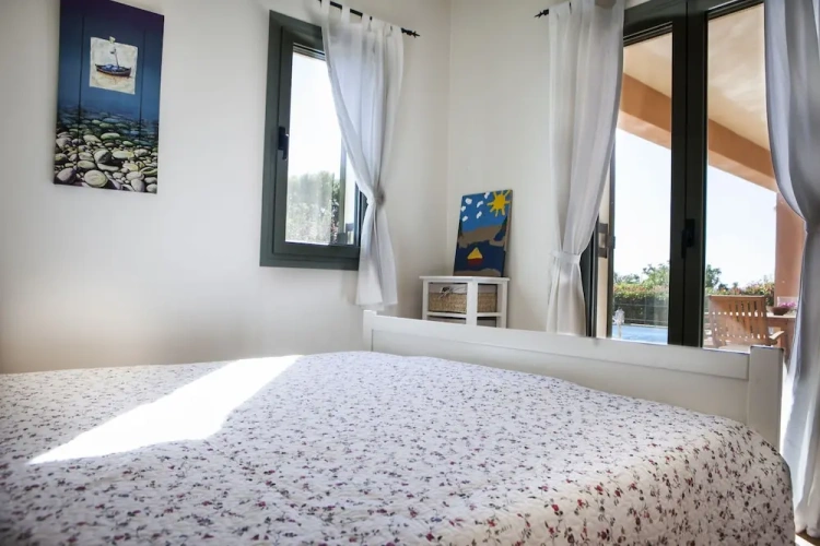 3 Bedrooms Villa