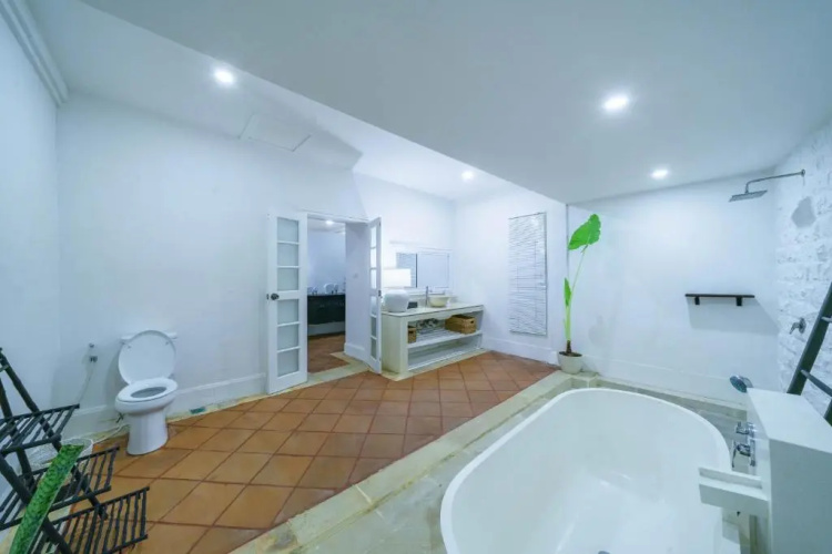Villa Kelapa Putih - Spacious 4-bedroom Villa with pool PERFECT LOCATION