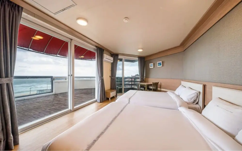 Premium Twin room