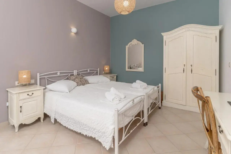 Niriides Hotel