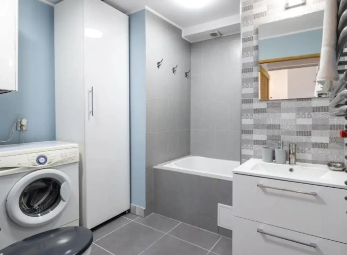 2 Bedrooms Apartment with balcony