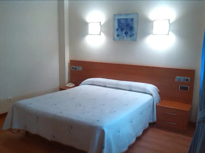Hotel Zaravencia