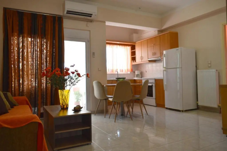 Roula's Apartment 1