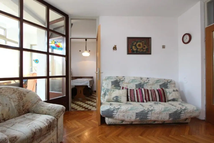 1 Bedroom Apartment with balcony