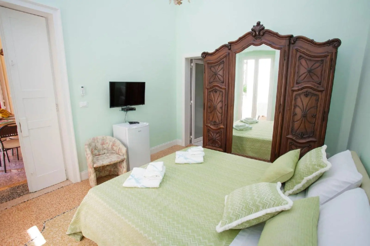 Villa Degli Angeli