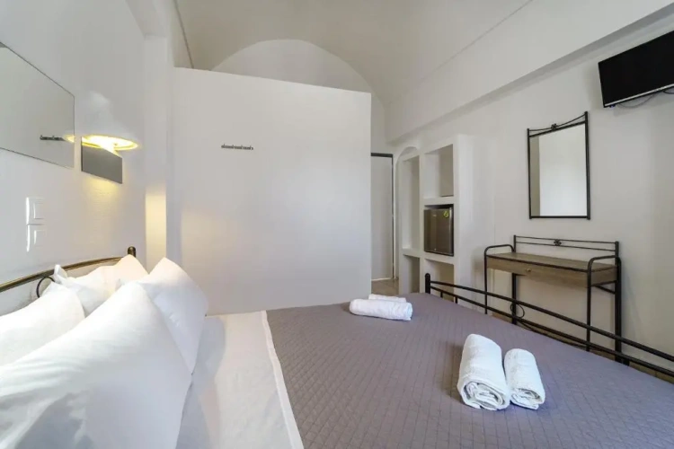 Classic Quadruple room
