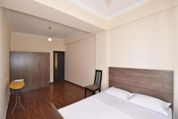 Mashtoc33 New apartment Yerevan center