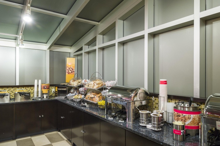 Hampton Inn Manhattan/Times Square South photo 28