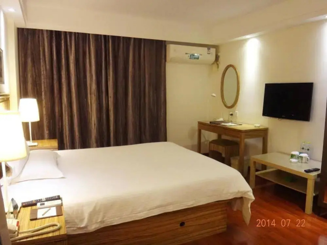 Green Tree Inn - Jiujiang Baibaoli