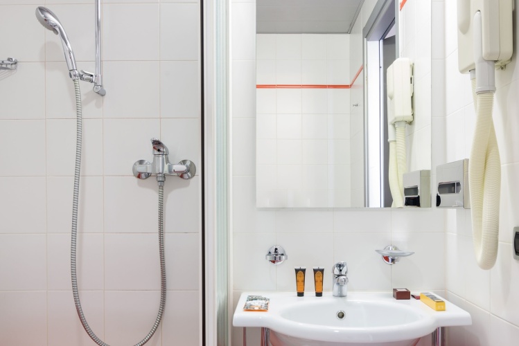 B&B HOTEL Milano La Spezia photo 23