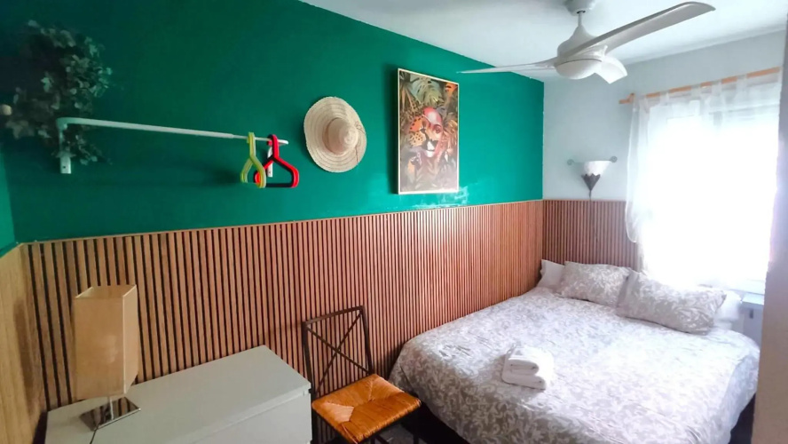 Bianca Seaview & Beach Apartment