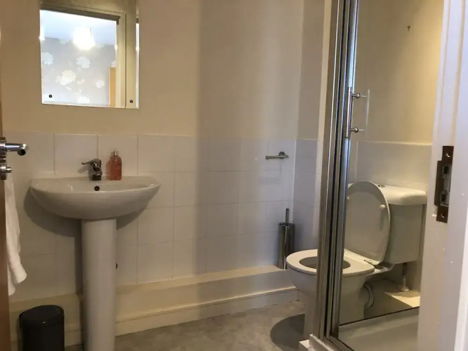 Ebbsfleet/bluewater River View Apartment