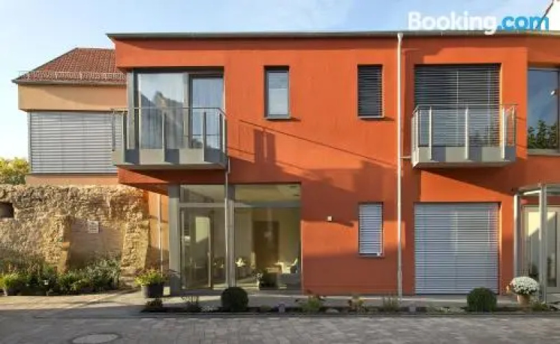 Strubel-Roos Landhotel & Weingut