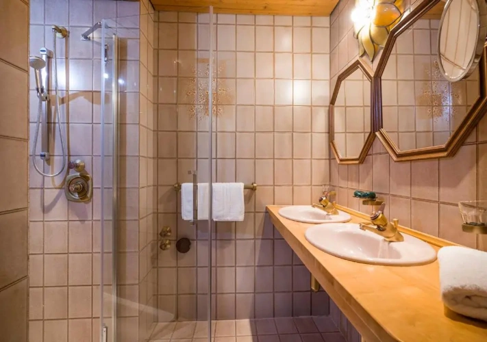1 Bedroom Apartment with balcony