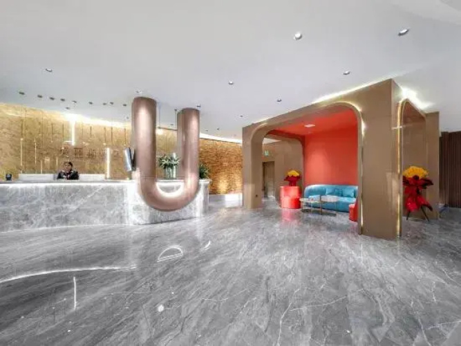 Daqing Alice Hotel
