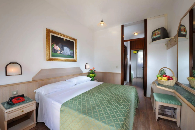 Hotel Niagara