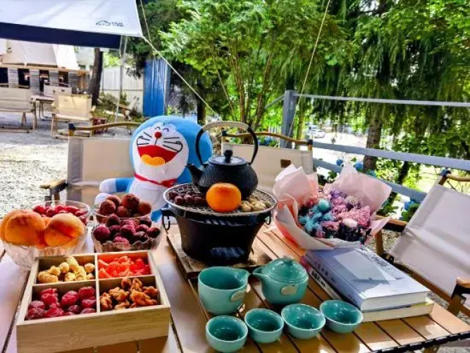 Fairy Mountain Jingshan Courtyard