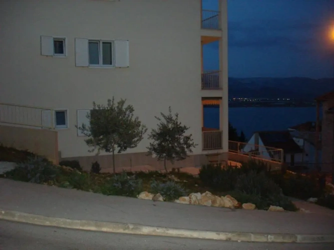 1 Bedroom Apartment with balcony and with sea view