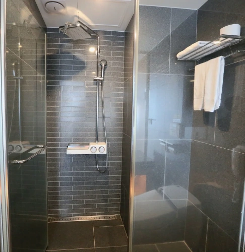 Standard Twin Family room