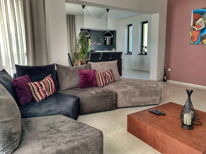 Villa Flora Apartment