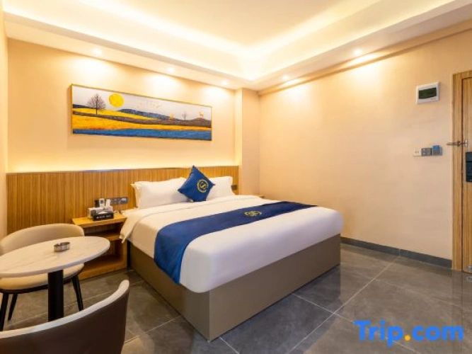 Deluxe Double room with lake view